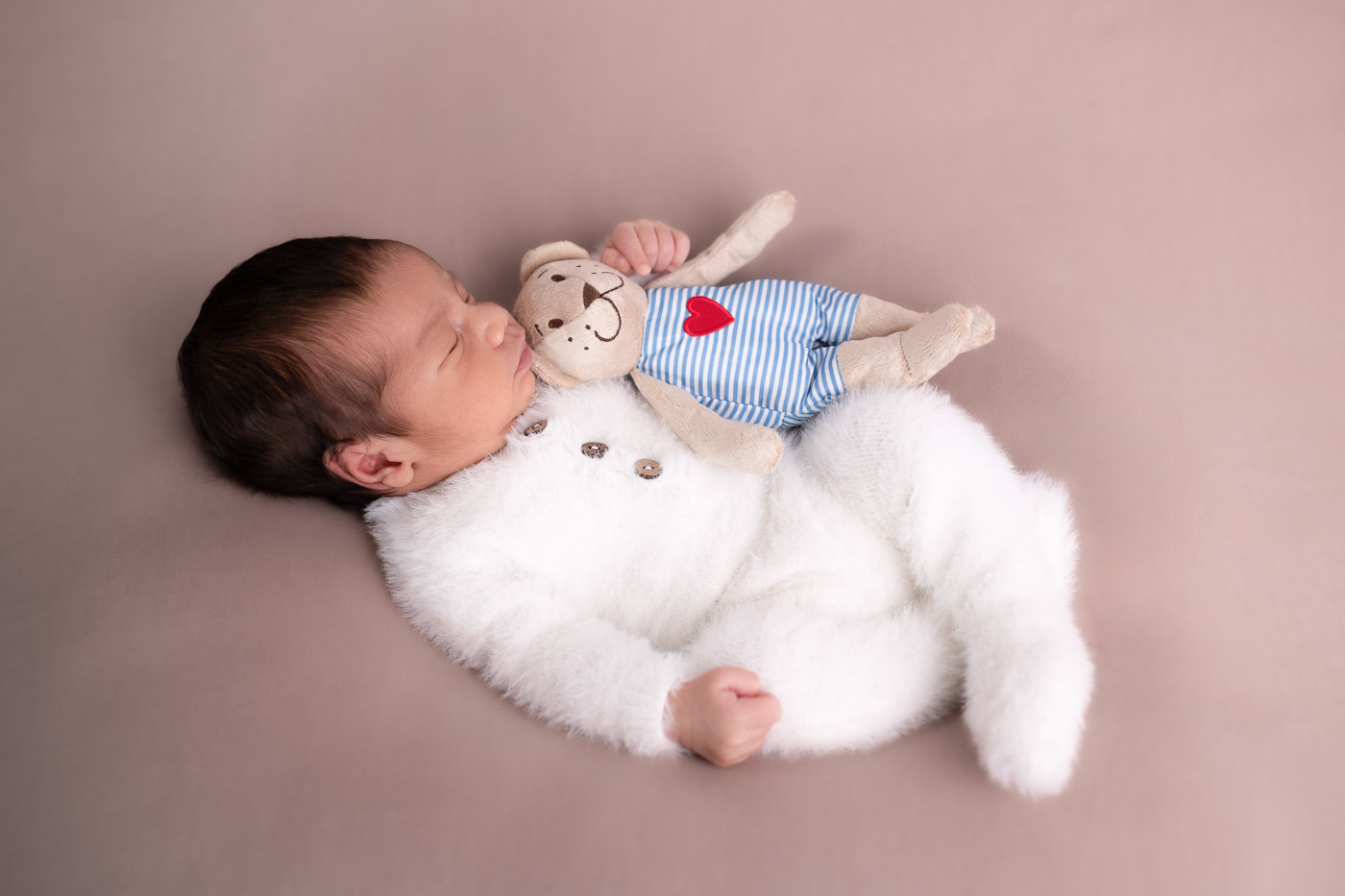 moments by libre photography of a newborn baby